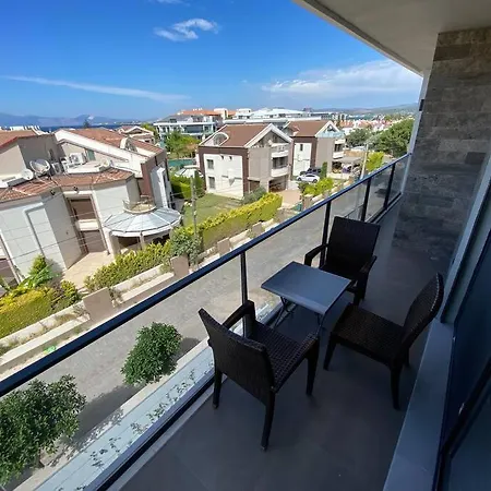 Apartman Dubleks Havuzlu Sifir Daire *
