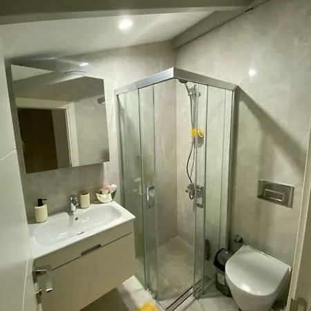 Dubleks Havuzlu Sifir Daire Apartman *
