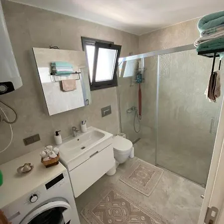 Dubleks Havuzlu Sifir Daire Apartman Çeşme